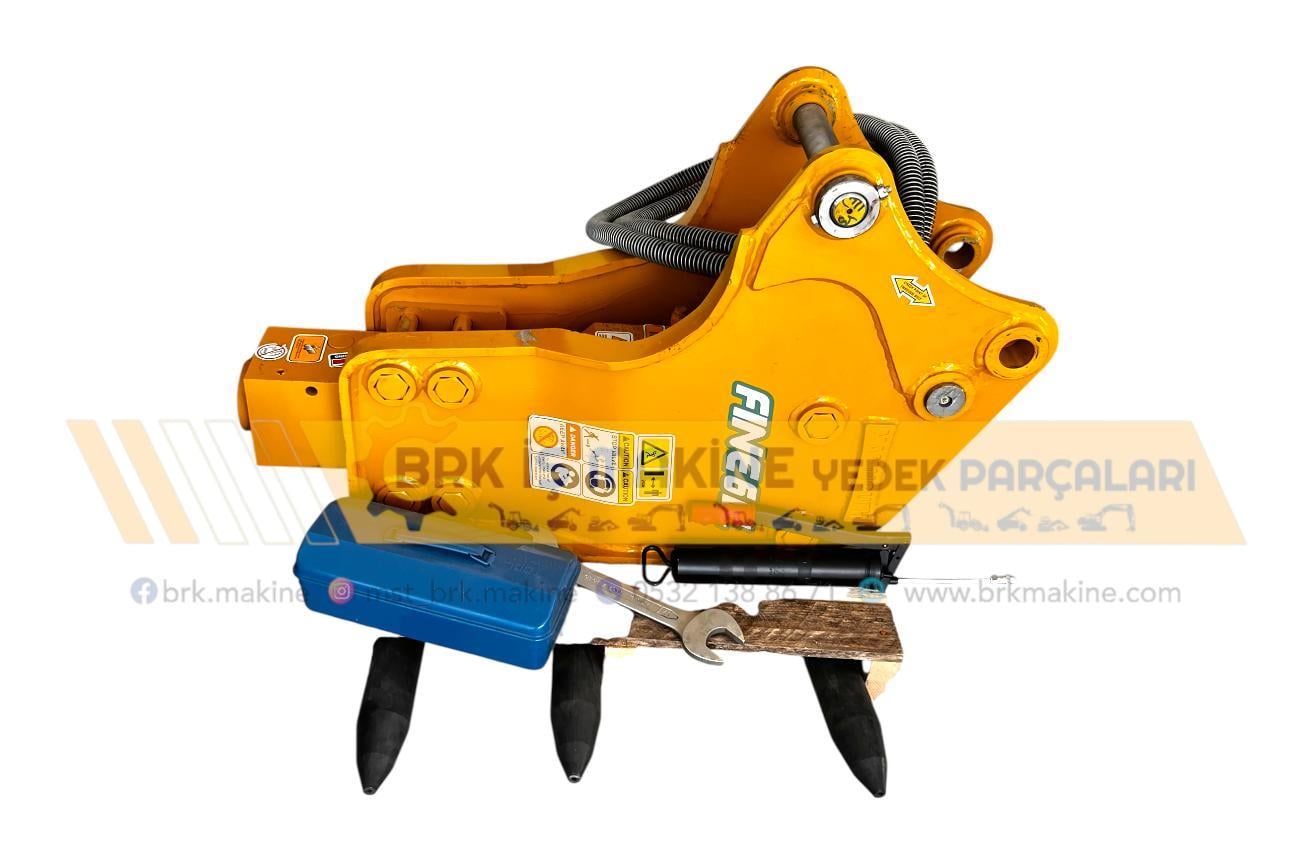 FİNE 6BL KIRICI 350 KG MST-JCB-HİDROMEK