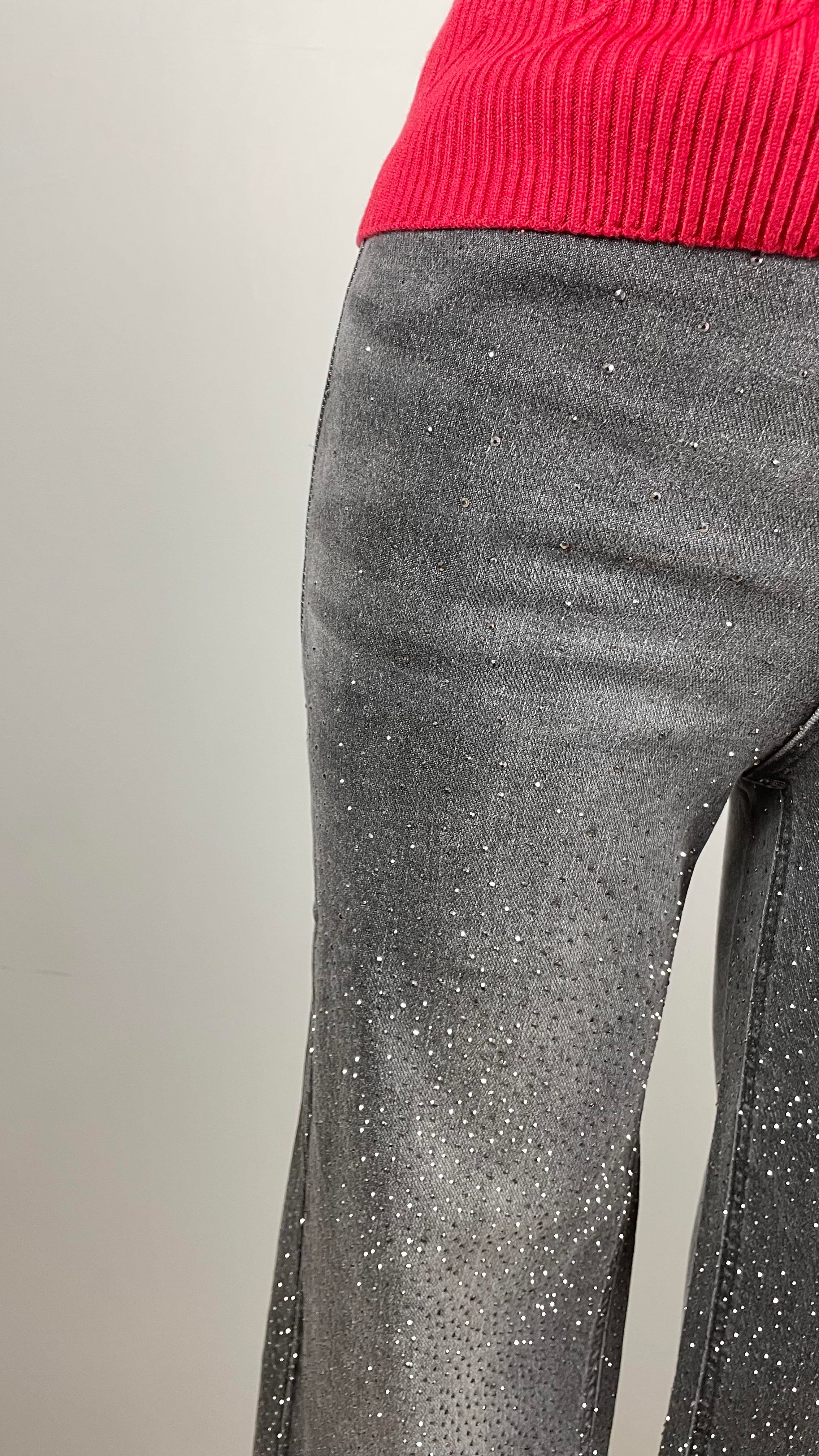 Taş Detaylı Boru Paça Ligralı Jean