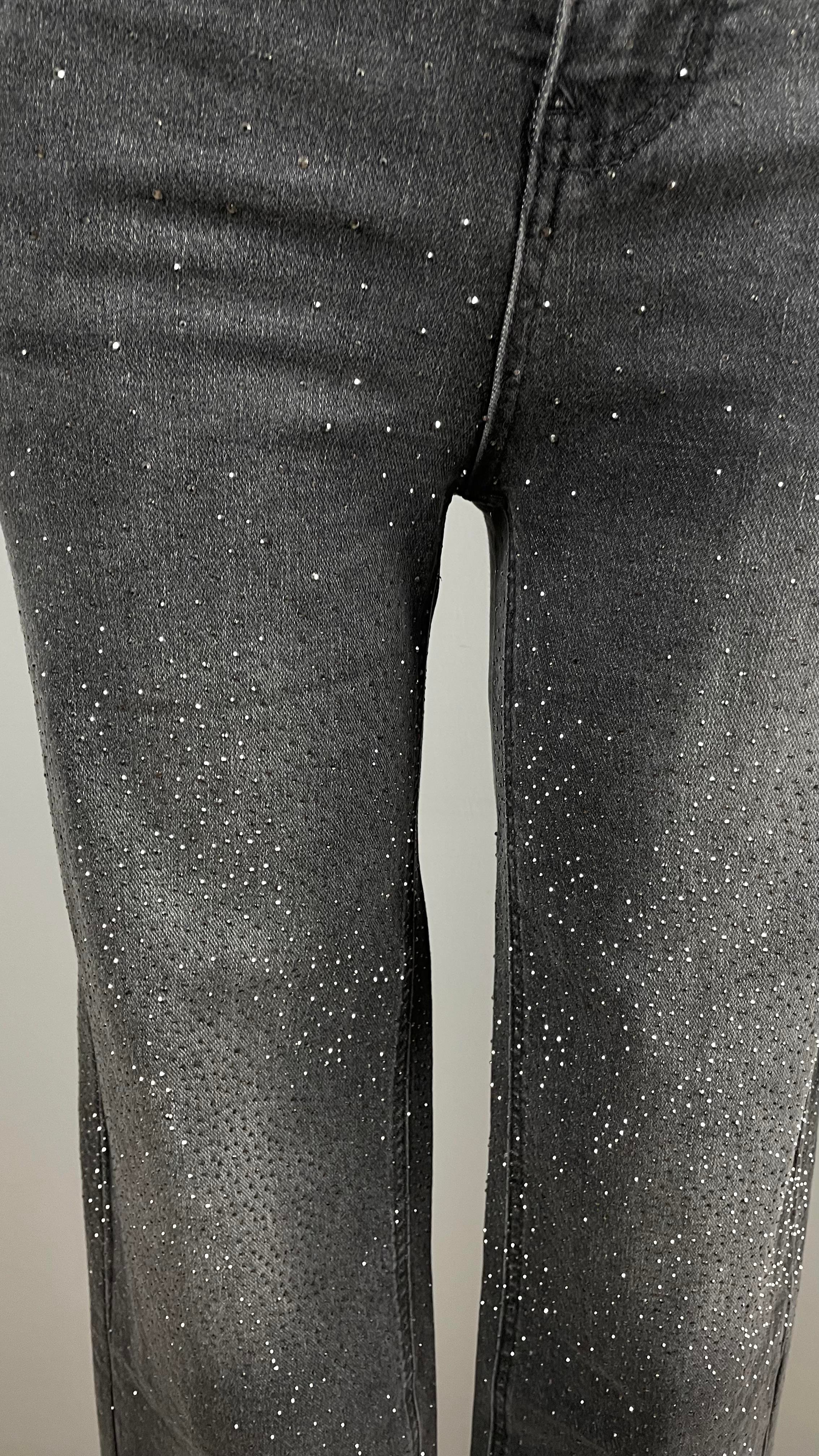 Taş Detaylı Boru Paça Ligralı Jean