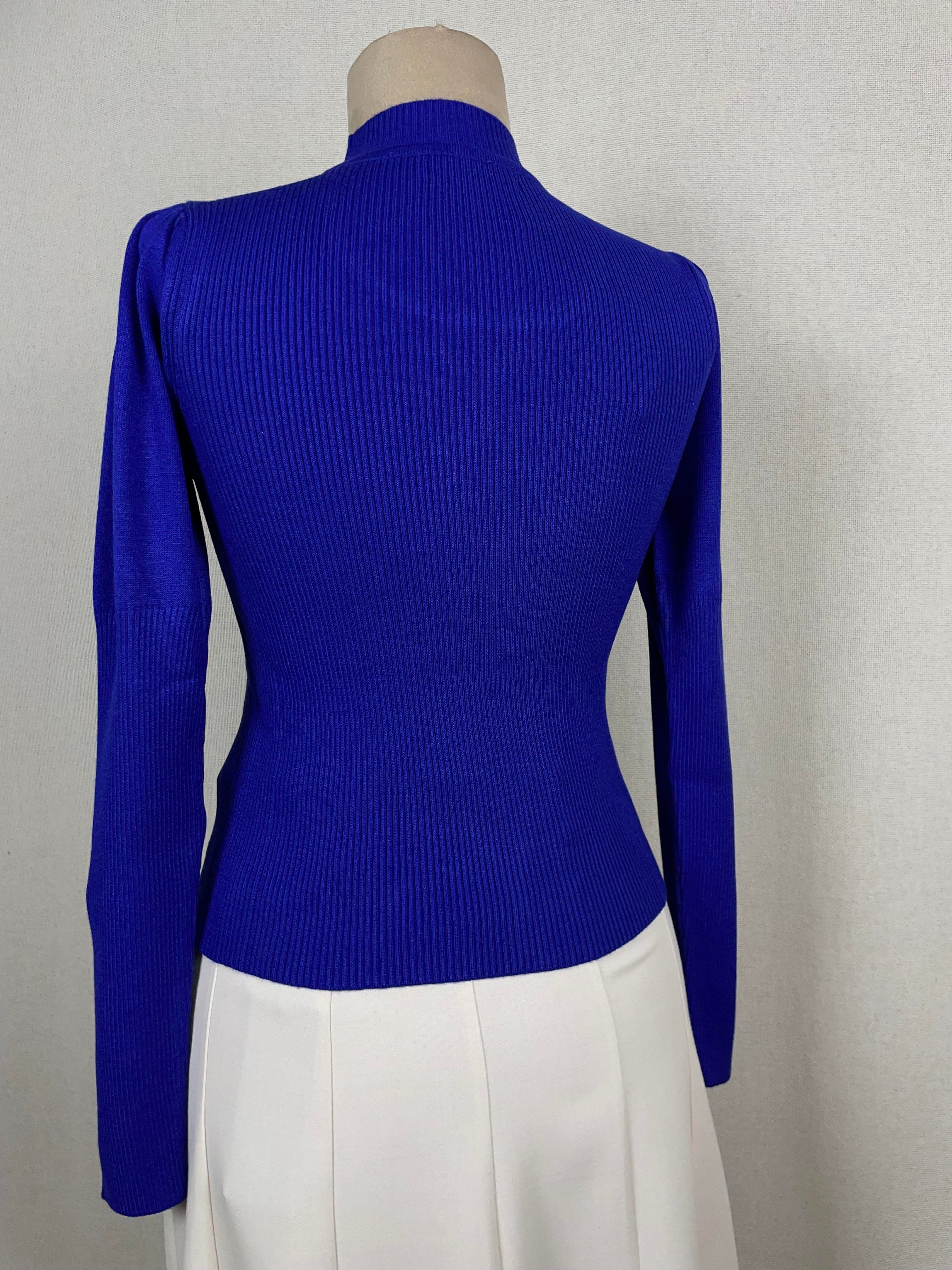 Yaka Pencereli İnce Fitilli Fit Triko Bluz
