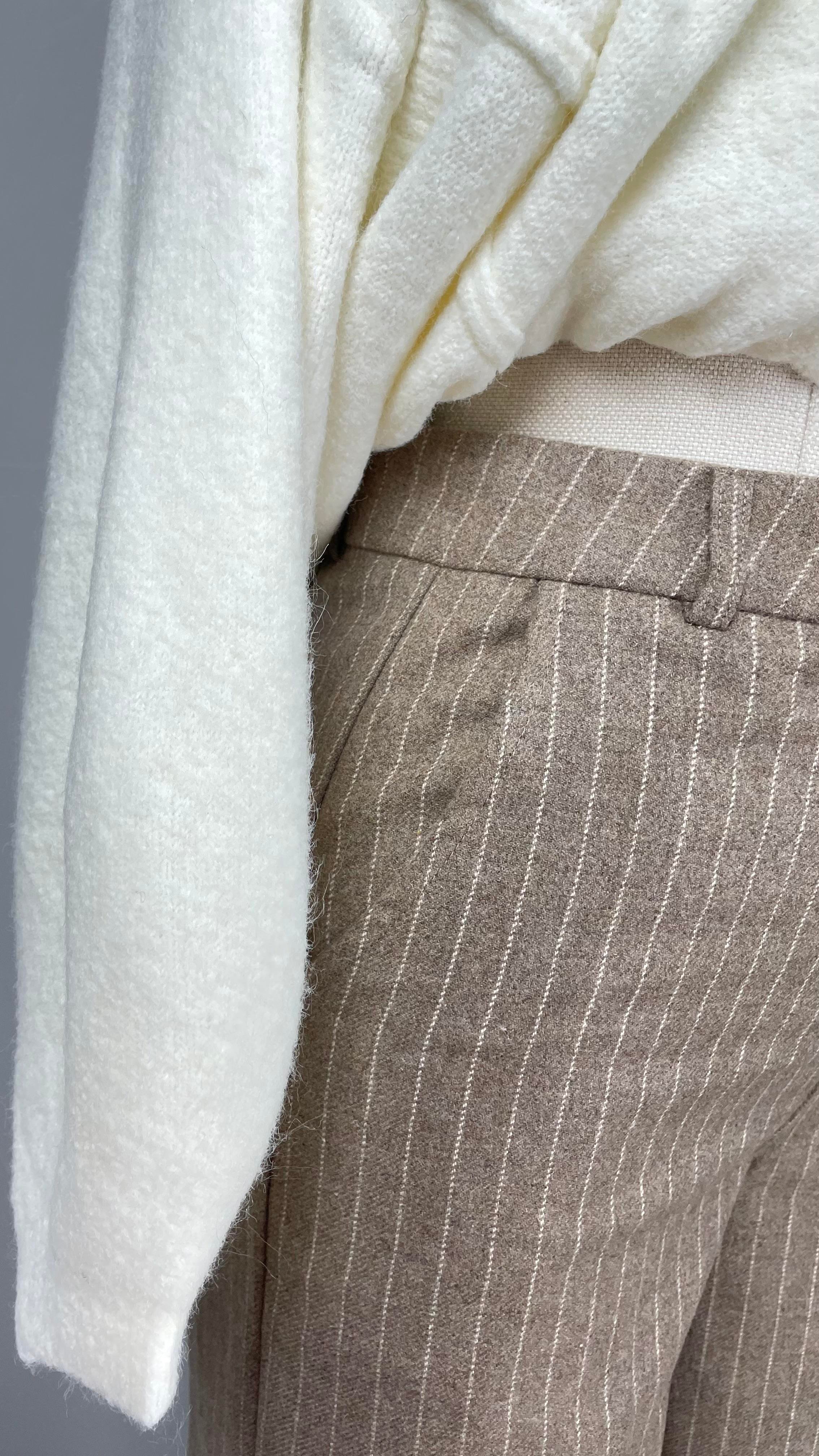 Yumuşak Dokulu Çizgili Yünlü Kumaş Pantolon 