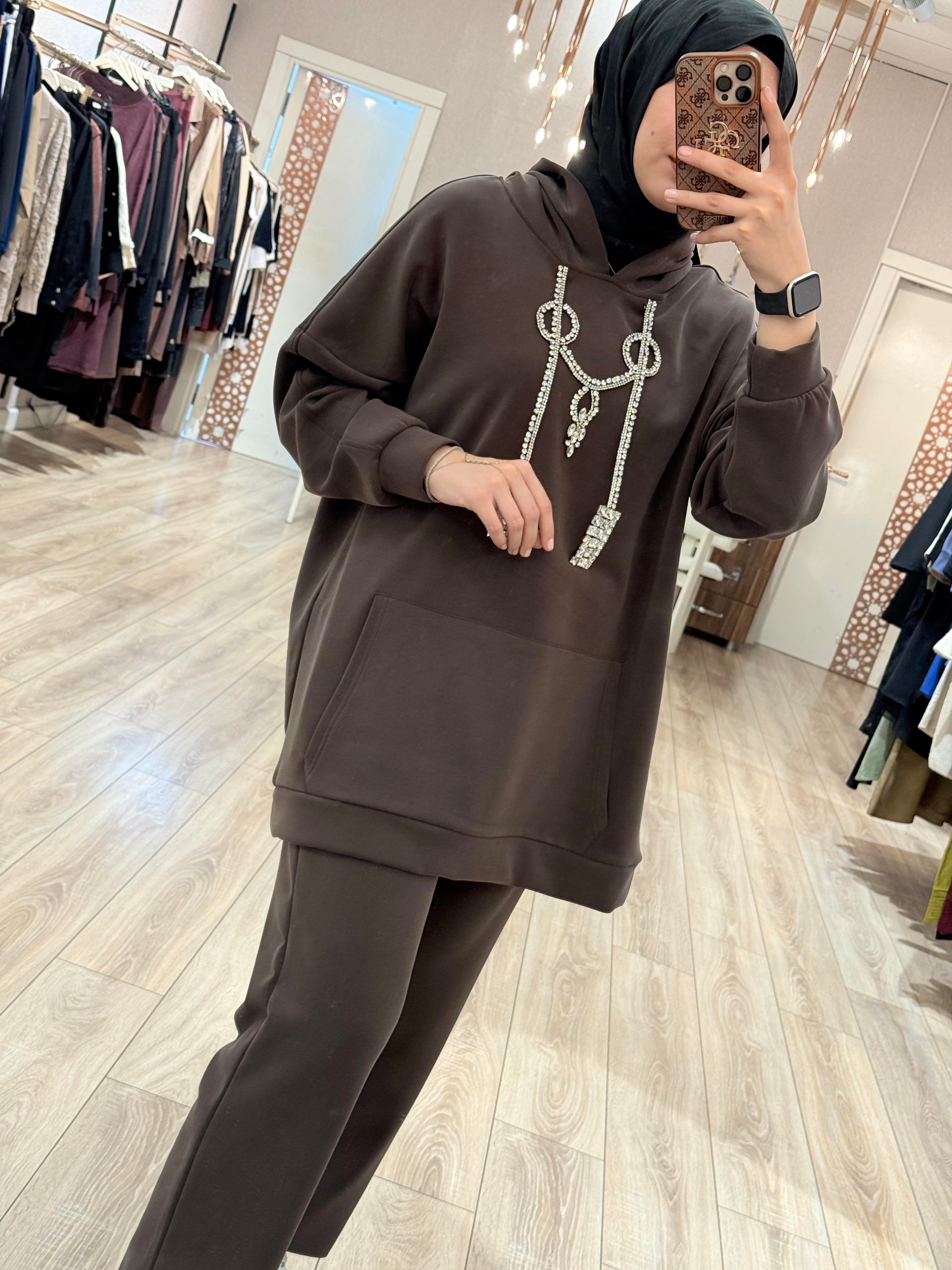 Oysho Taşlı Spor Takım 