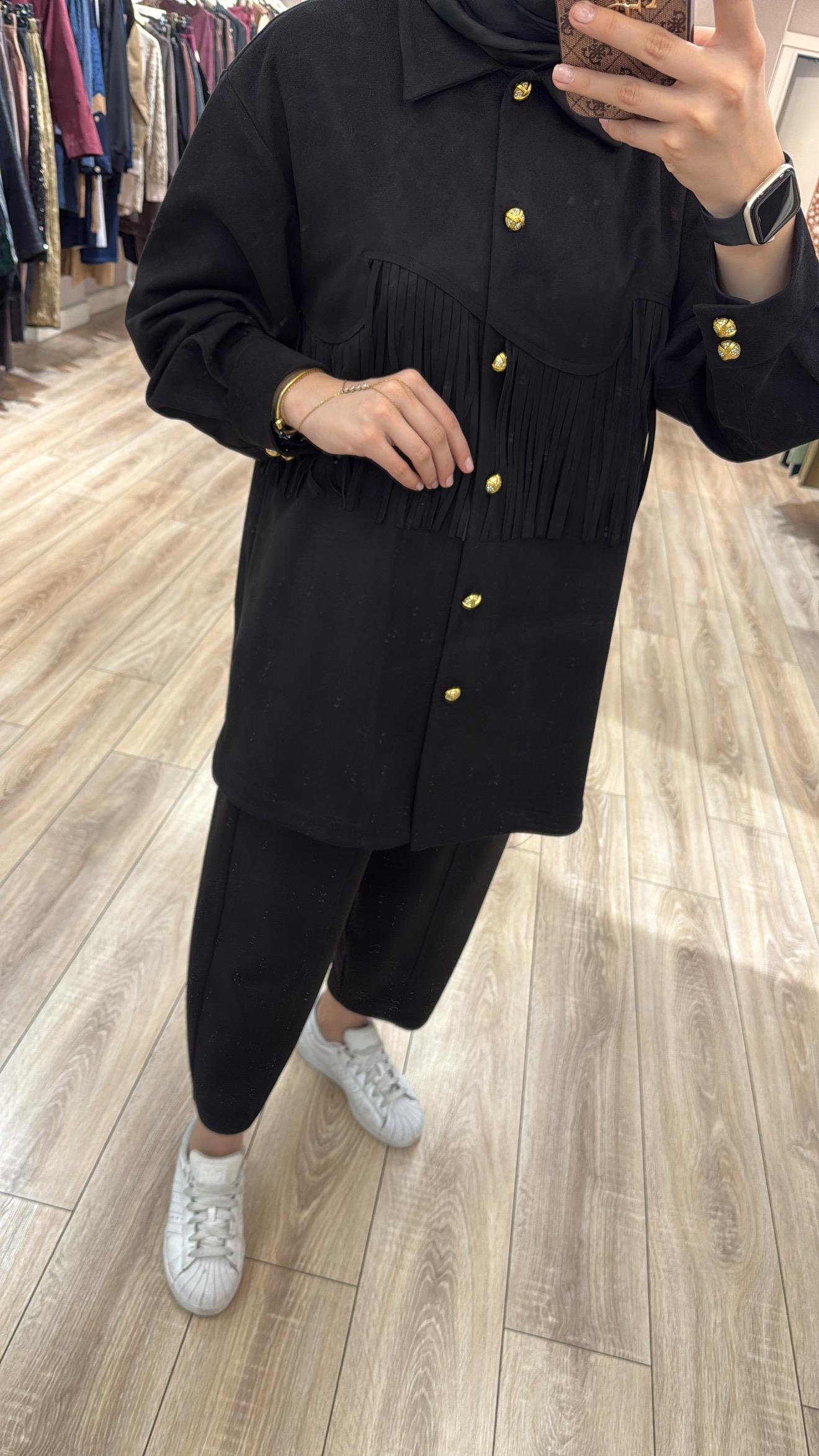 Püsküllü İkili Takım