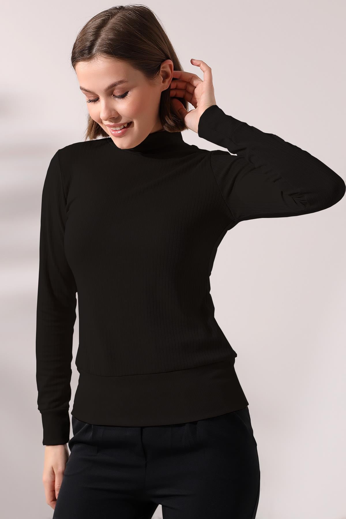Arusha Kadın Thermal Siyah Yarım Balıkçı Ultra Soft Uzun Kollu Esnek Örme Bluz & Penye Bluz & Kazak