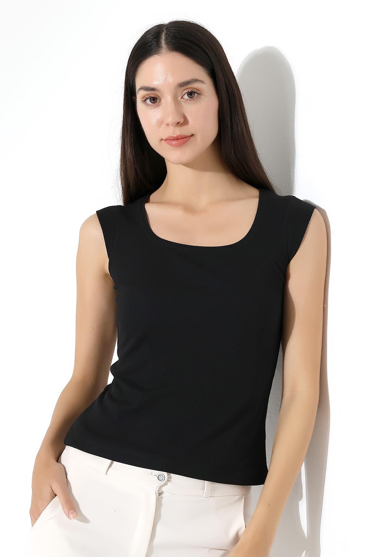 Leon U Yaka Ay Kollu Slim Fit Esnek Basic Kaşkorse Kadın Top & Bluz & Tshirt - Siyah