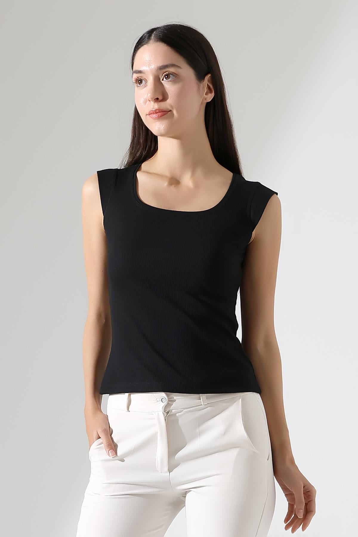 Leon U Yaka Ay Kollu Slim Fit Esnek Basic Kaşkorse Kadın Top & Bluz & Tshirt - Siyah