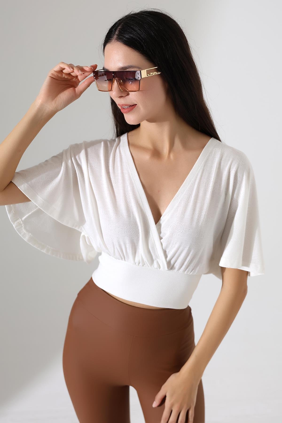 Nola Kadın Kruvaze Volan Kollu Ajur Jakarlı Crop Top & Bluz & Penye Bluz - Ekru