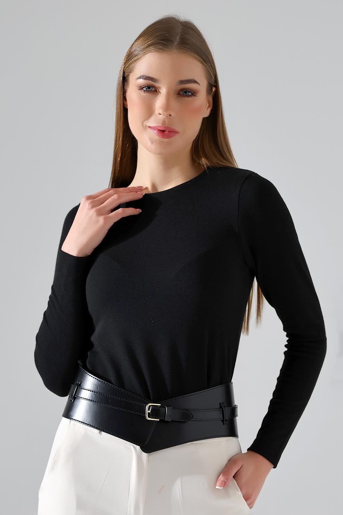 Petit Kadın Siyah Ultra Soft Touch Sıfır Yaka Uzun Kollu Thermal (TERMAL) Bluz & Top