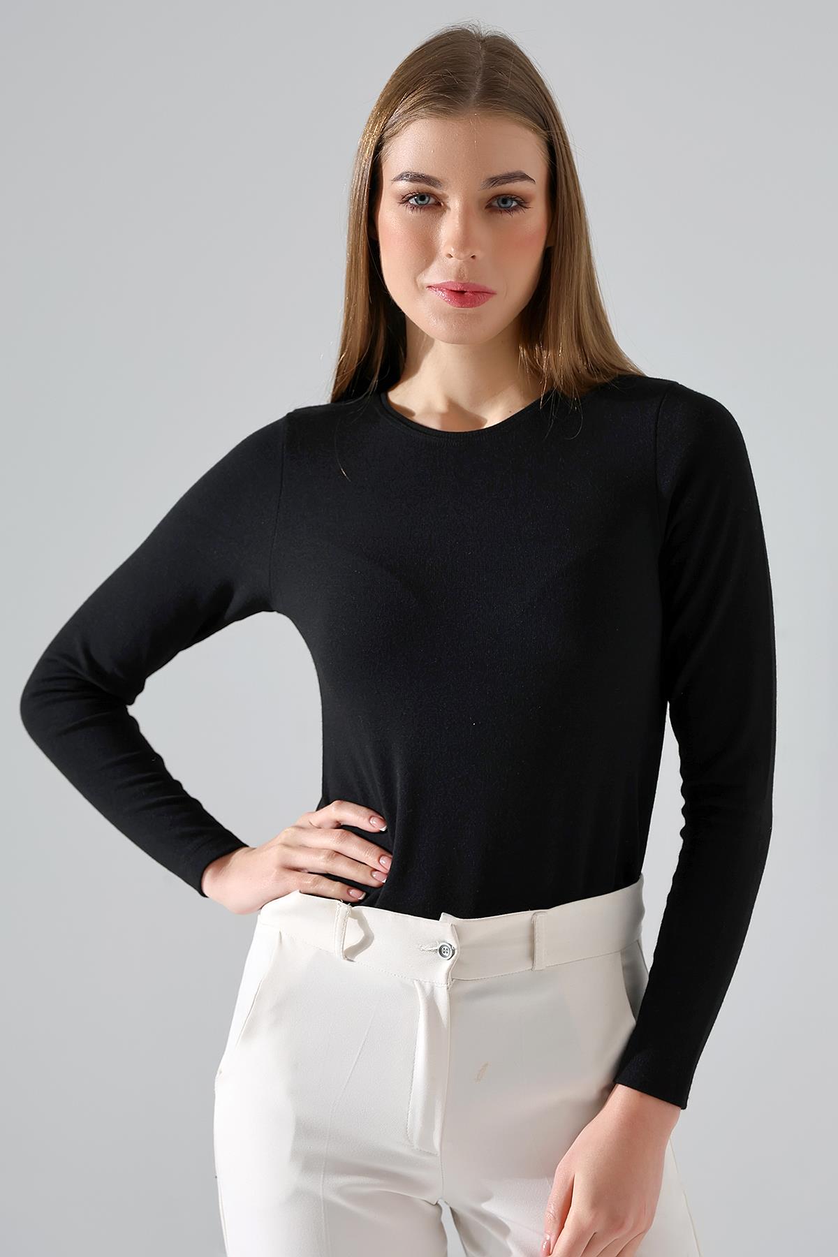 Petit Kadın Siyah Ultra Soft Touch Sıfır Yaka Uzun Kollu Thermal (TERMAL) Bluz & Top