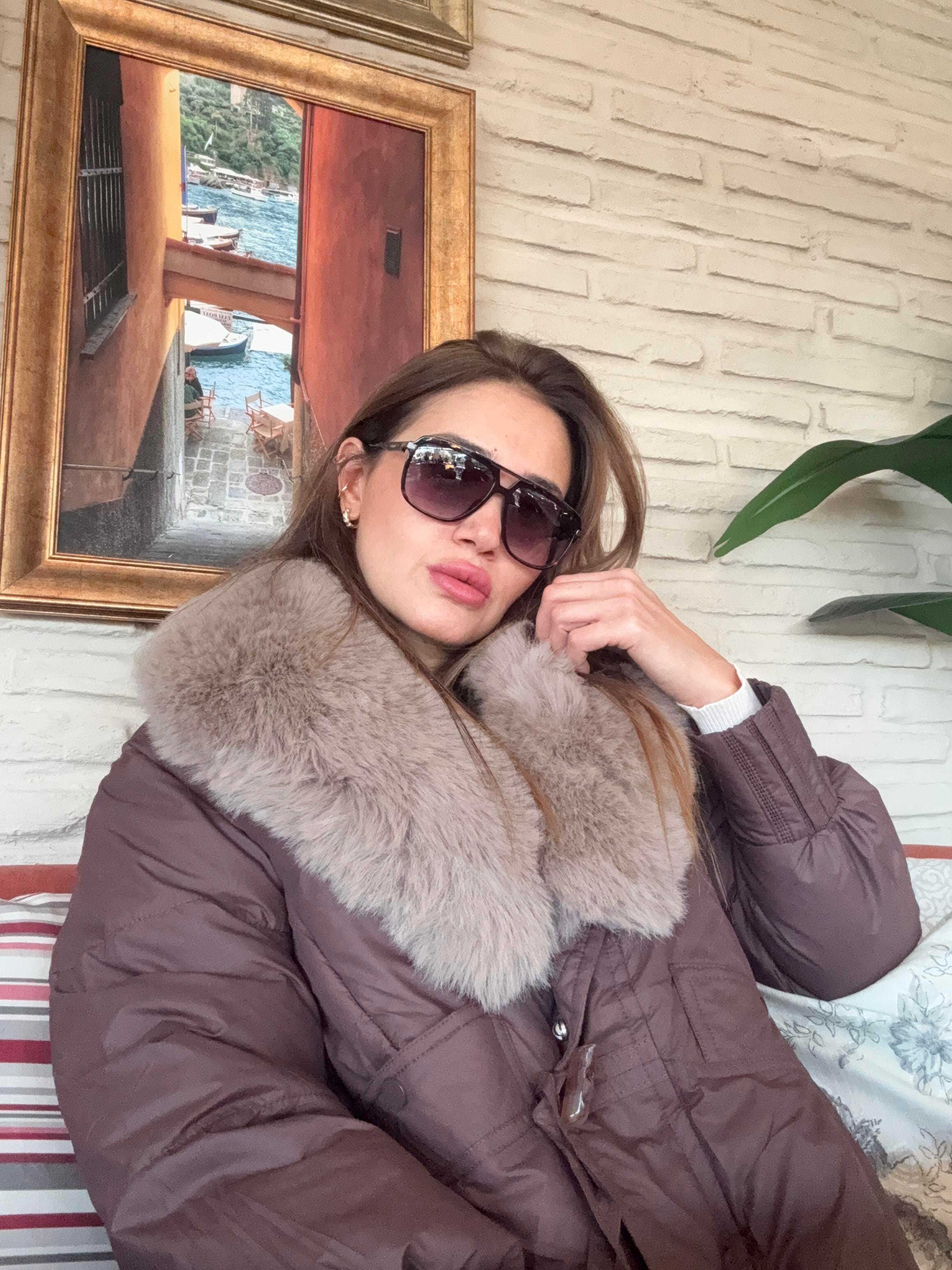 Oversize Kesim Çıkarılabilir Kürk Yakalı Mont