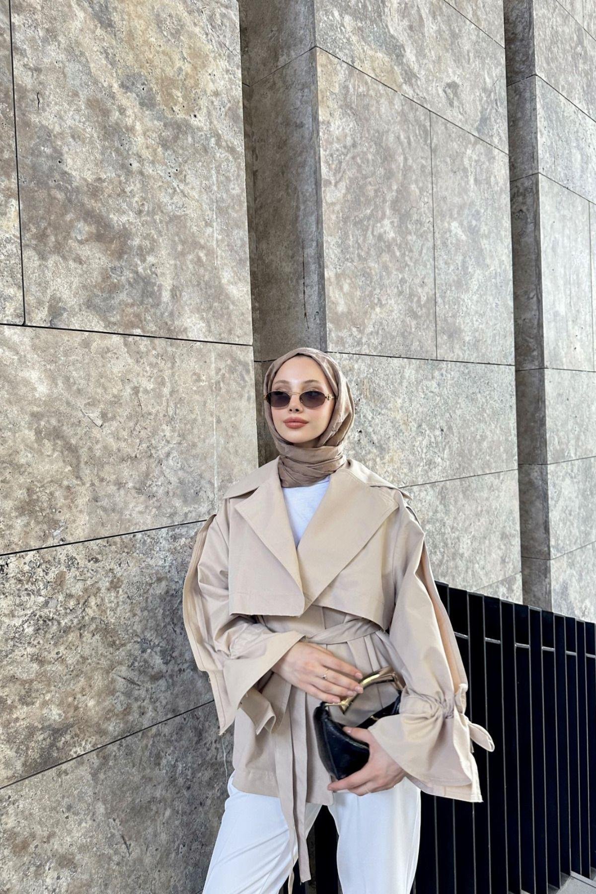 Oversize Kemerli  Trençkot - Şık ve Modern