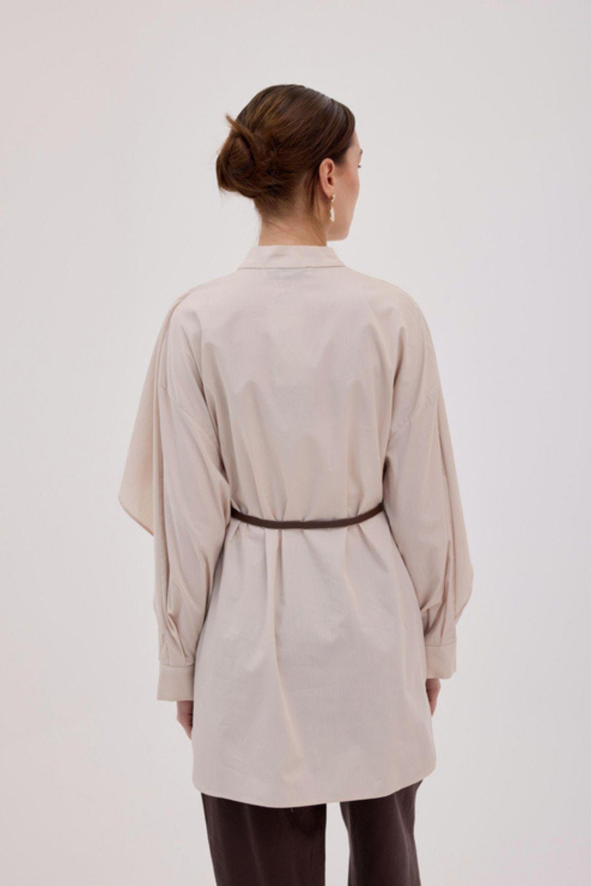 Poplin Kumaş Pelerin Detaylı Oversize Kadın Tesettür Gömlek