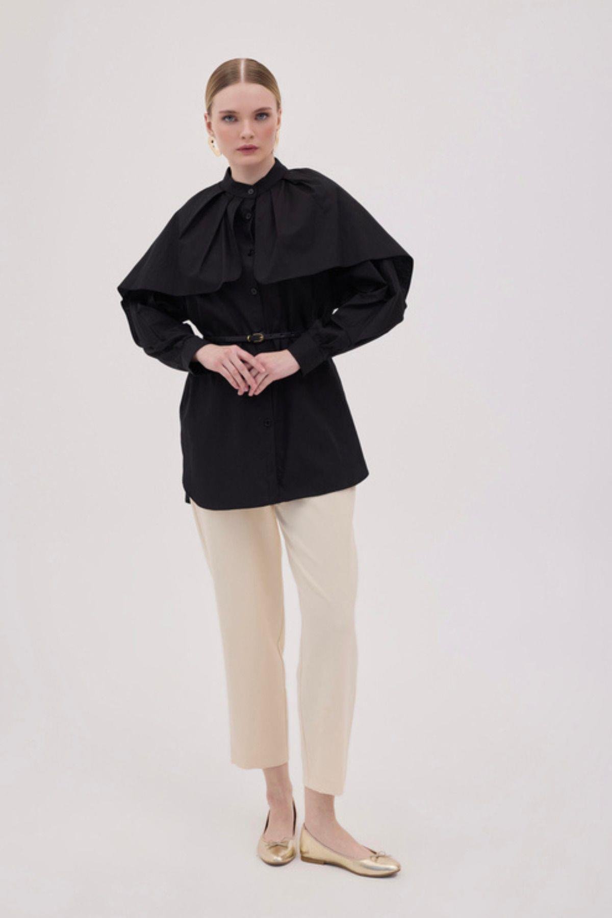 Poplin Kumaş Pelerin Detaylı Oversize Kadın Tesettür Gömlek