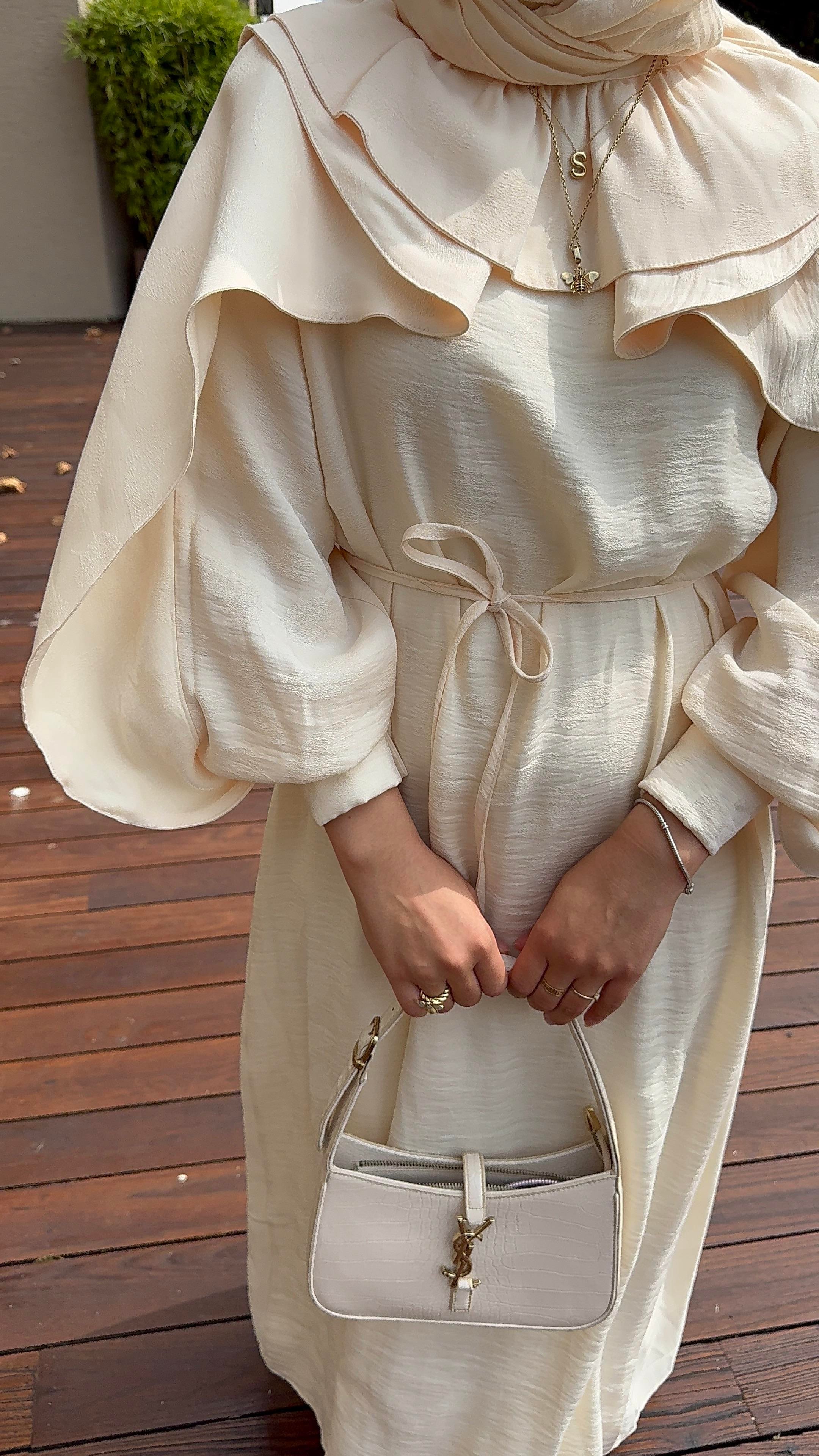 Bella Elbise