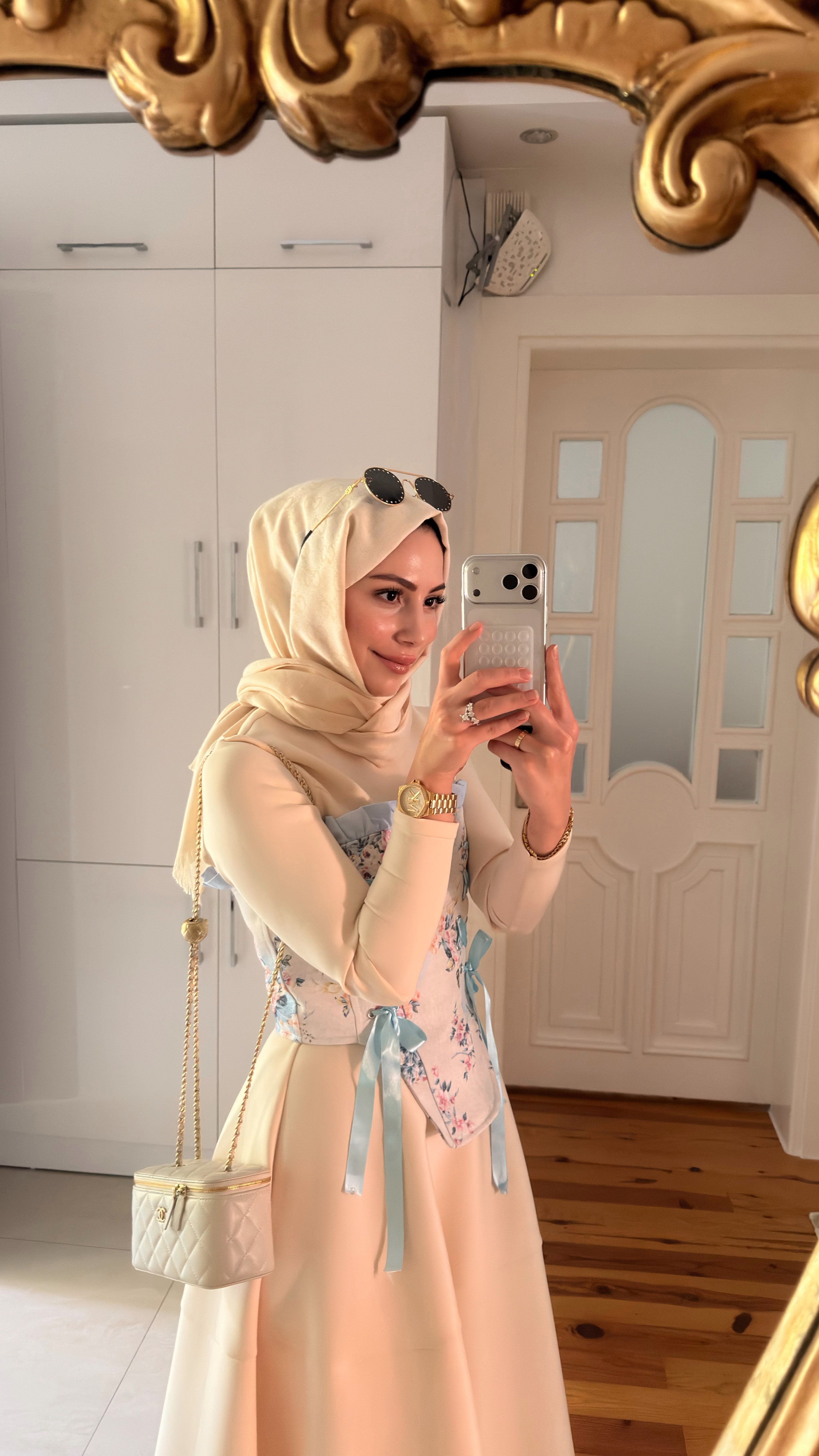 Bloom Korse I Çok renkli