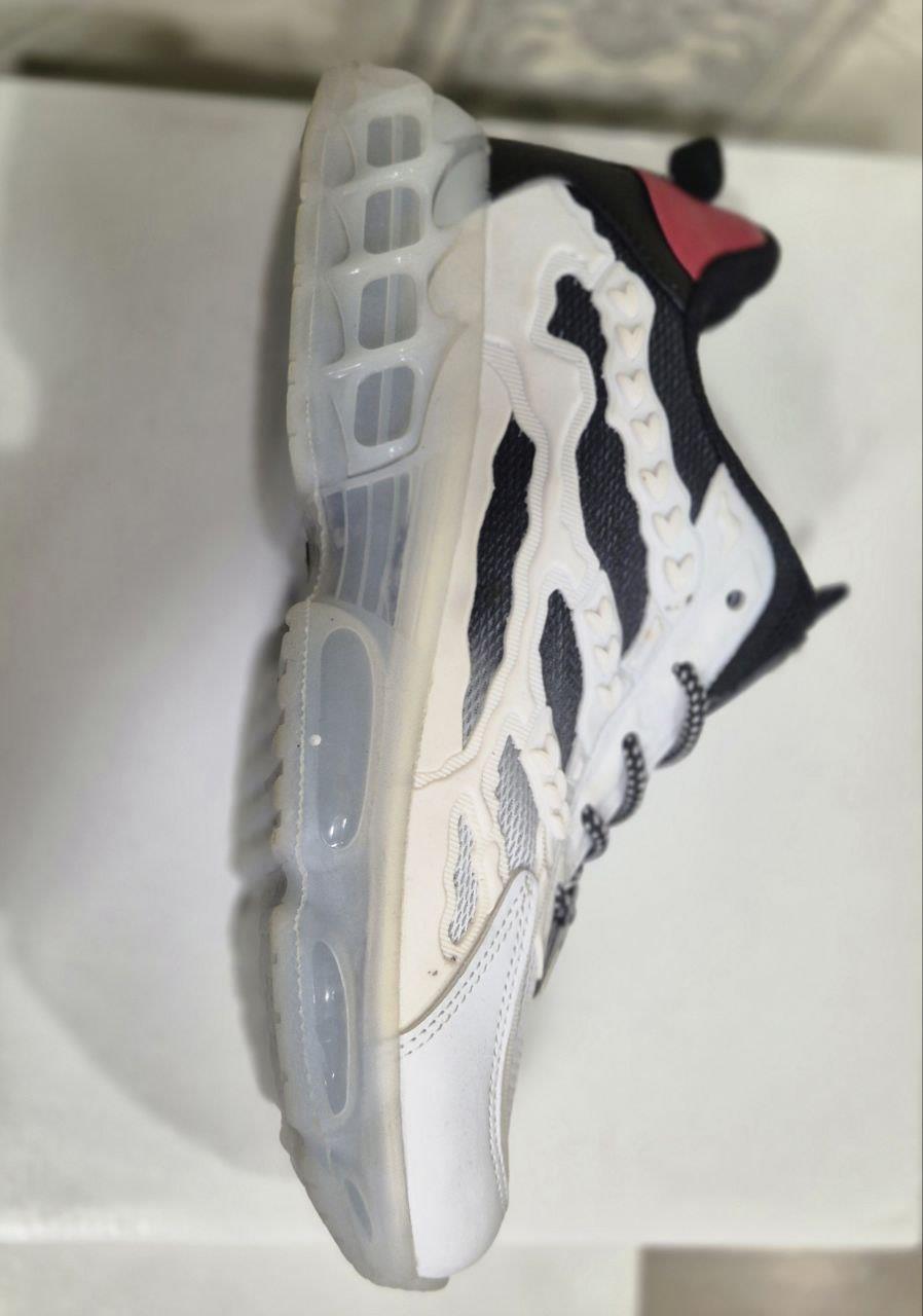 Şeffaf Taban Modern Sneaker
