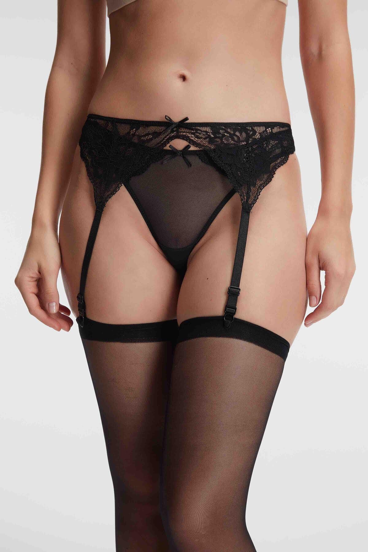 Aria's Closet Dantelli Jartiyer String ve Çorap 3'lü Takım