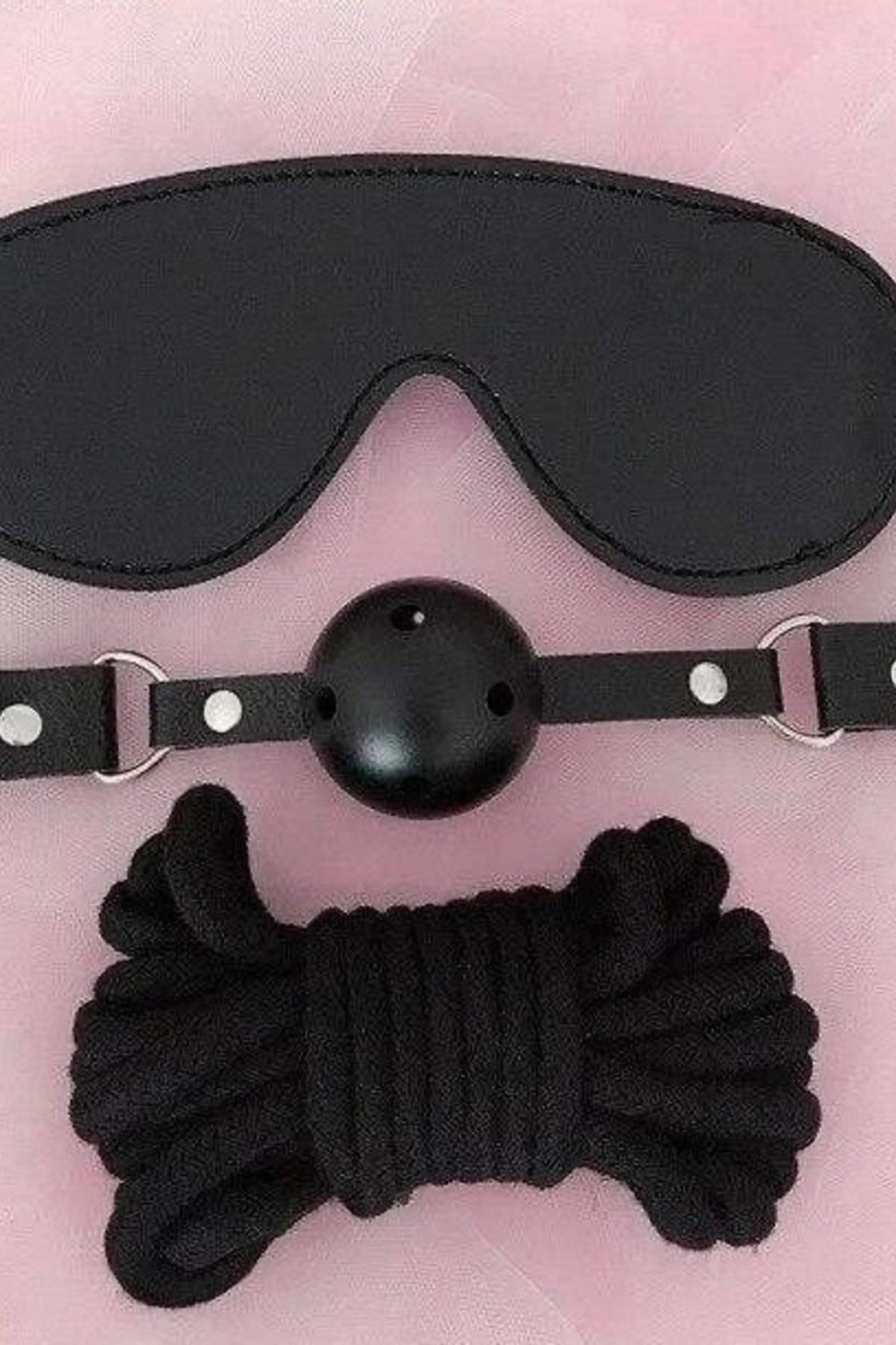 Aria's Closet Gözlük Ağız Topu İp Üçlü Deri Harness Set