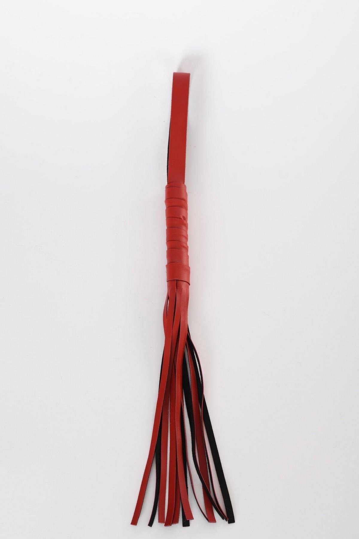 Aria's Closet Kırmızı Kırbaç