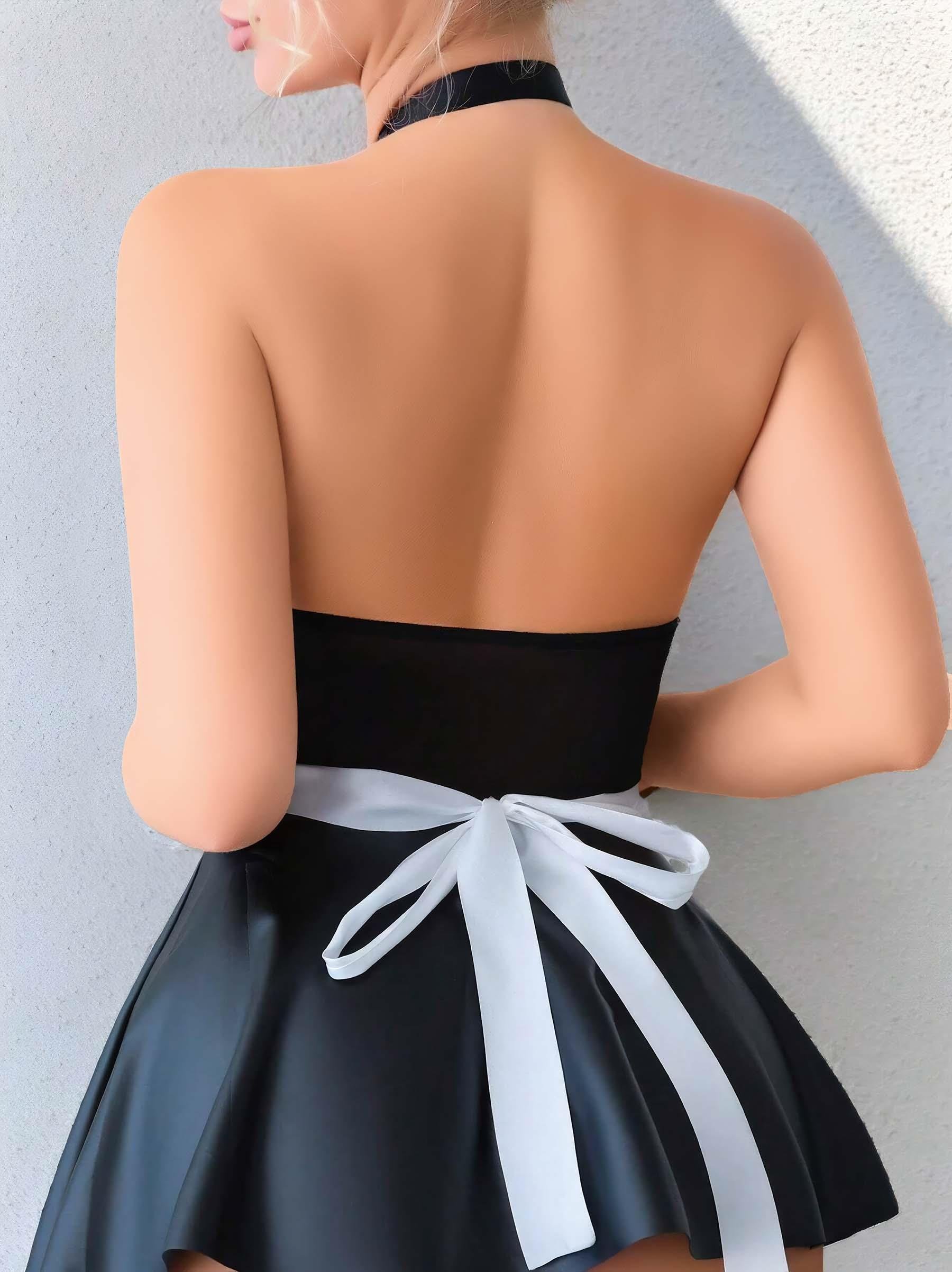 Aria's Closet Siyah Göğüs Dekolteli Boyundan Bağlamalı Mini Etekli Fantezi Deri Hizmetçi Kostümü