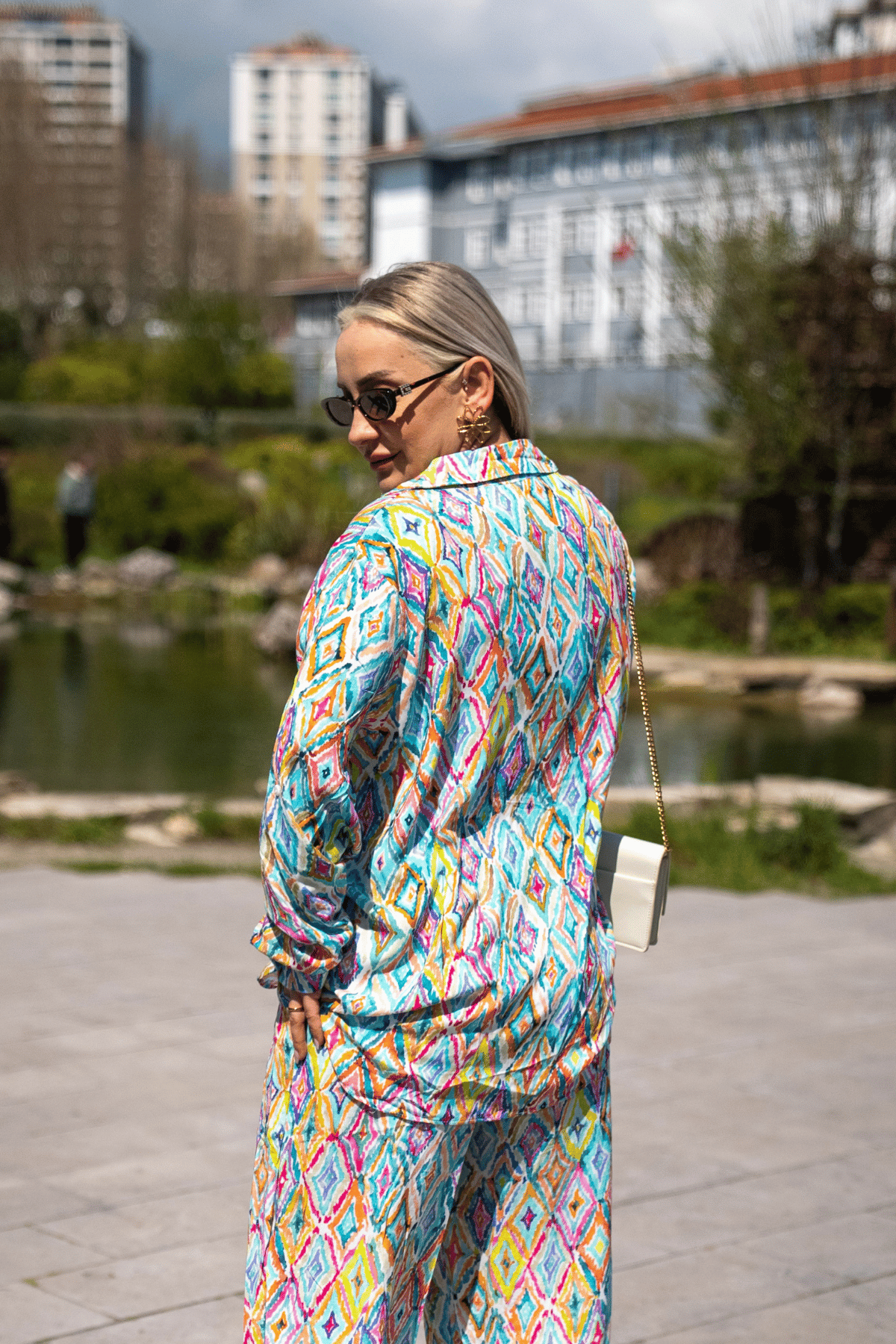 Beli Lastikli Geometrik Desen Çok Renkli Kadın Alt Üst Takım