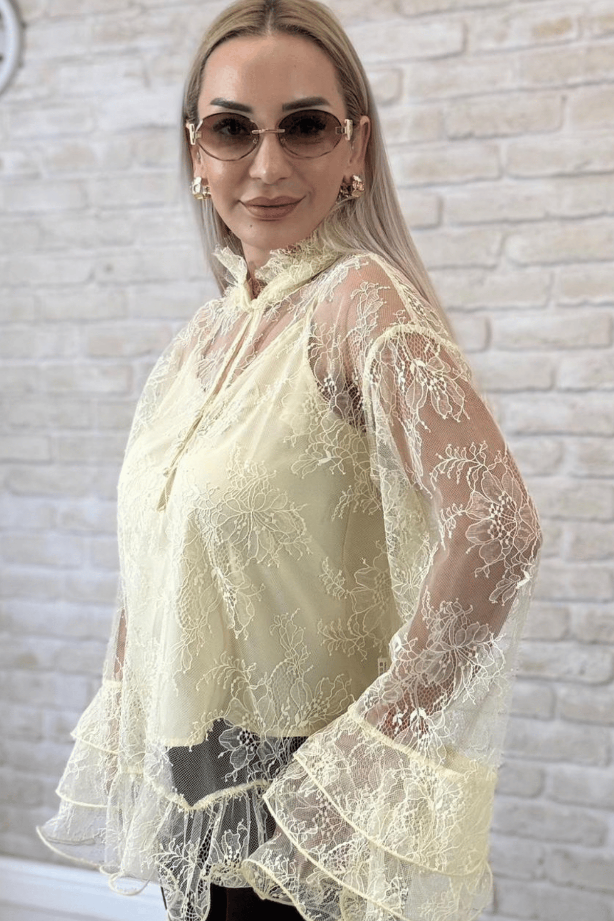 Garciel Sarı Kendinden Bodyli İthal Tül Gömlek
