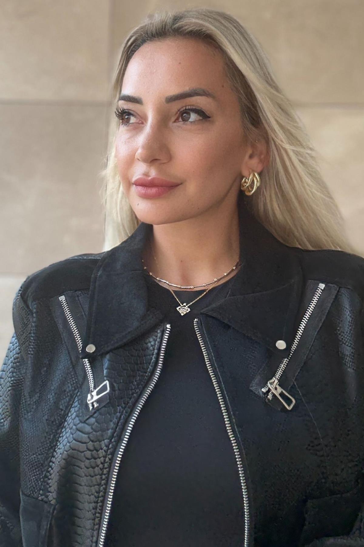 İthal Metal Aksesuar Detaylı Kadın Siyah Deri Ceket
