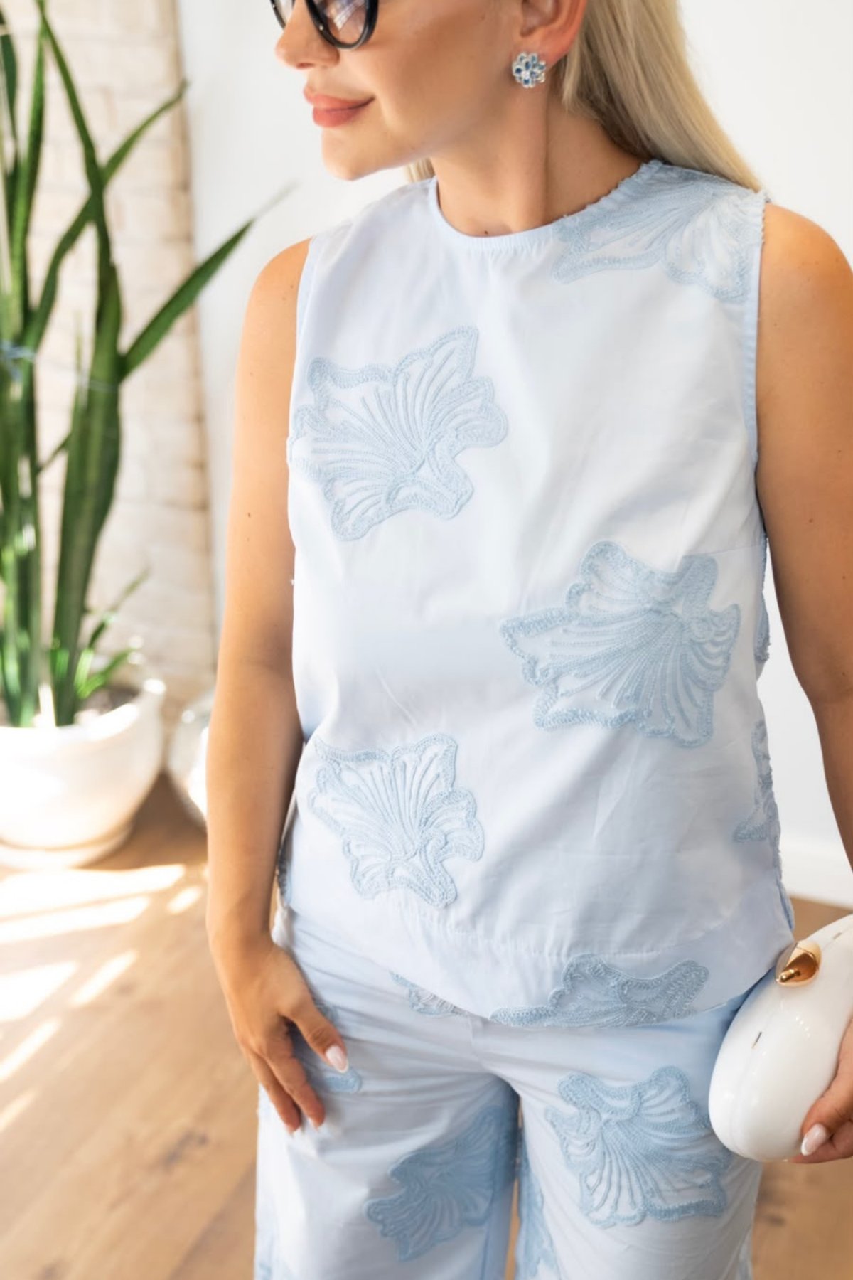 Kadın Mavi Nakış İşlemeli İkili Takım - Beli Lastikli Geniş Paça Pantolon Bluz Kombin