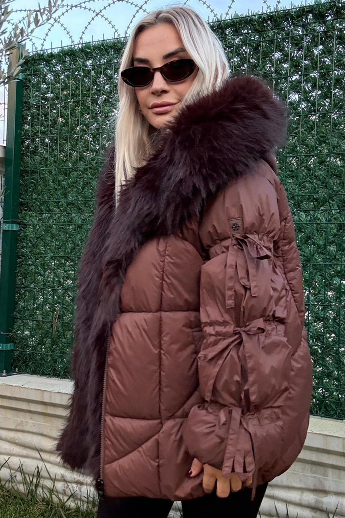 Yakası Kürklü Acı Kahve Kadın Şişme Mont
