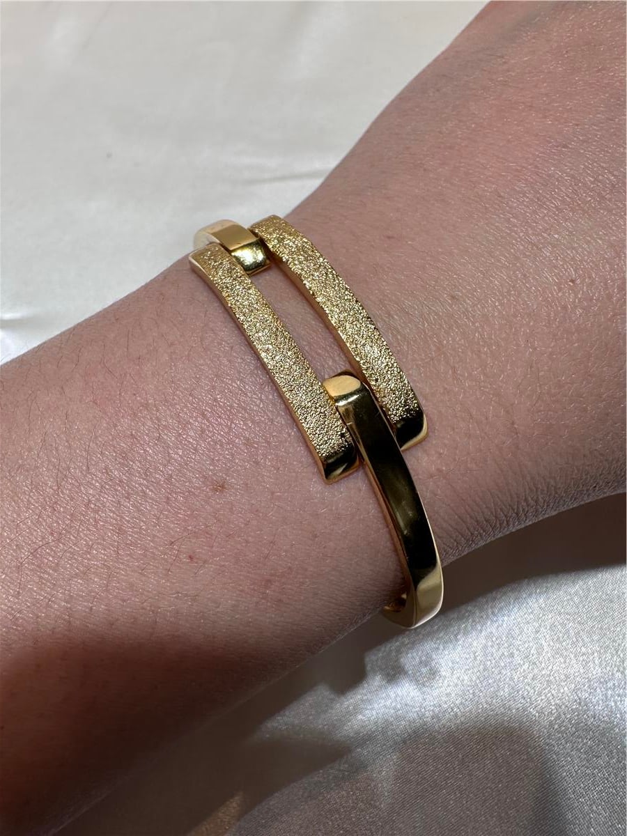 22 Ayar Gold İnçe Kaburga Kelepçe