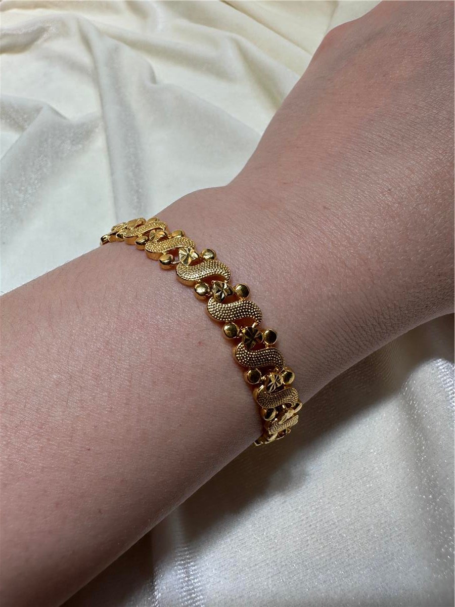 Gold İthal Vip Model 22 A.  Bileklik 
