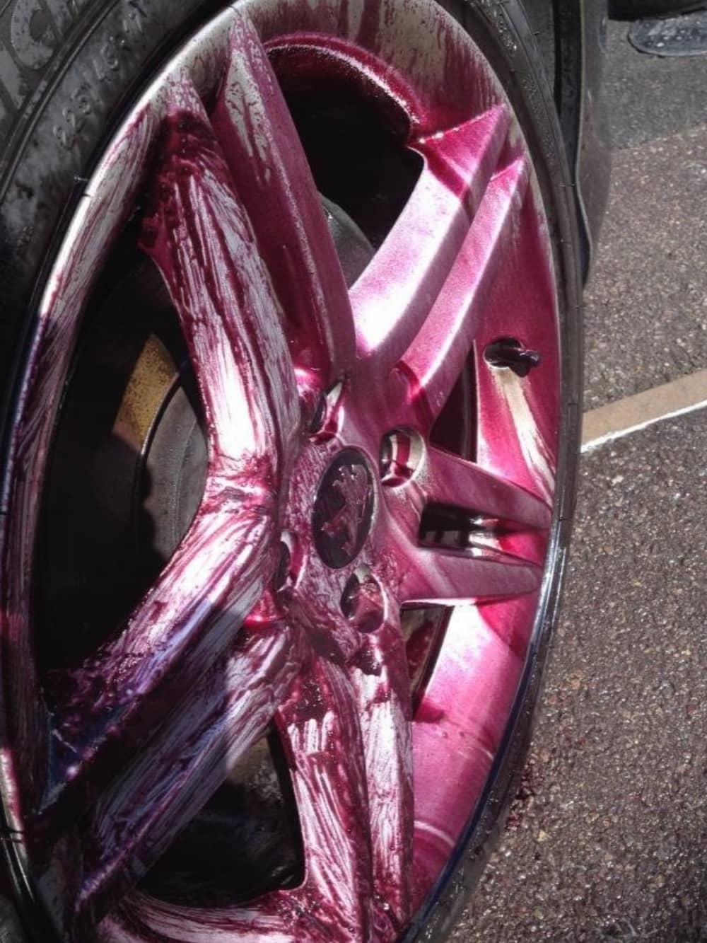 Profesyonel oto demir tozu temizleyici ürün