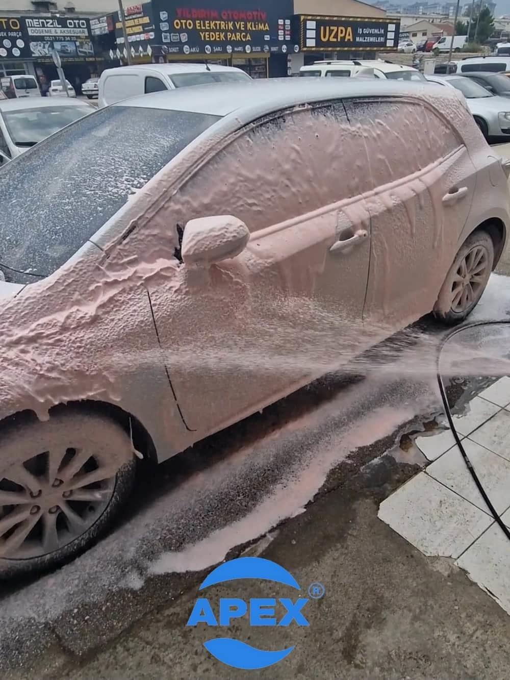 Güçlü oto yıkama kimyasal şampuan fırçasız