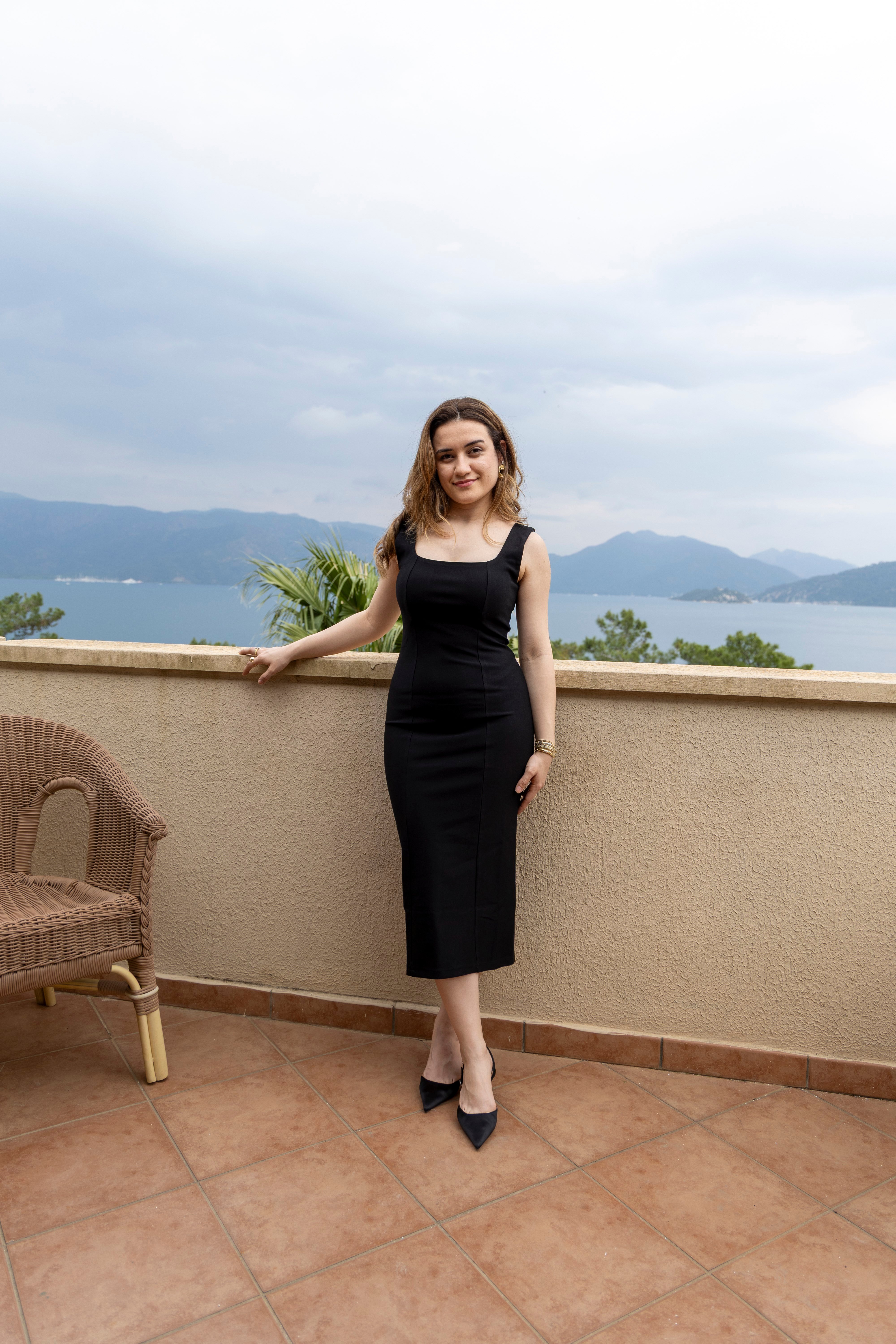 Likralı Kalem Elbise Siyah