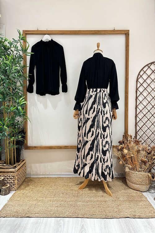 Bileği Fırfır Hakim Yaka Bluz