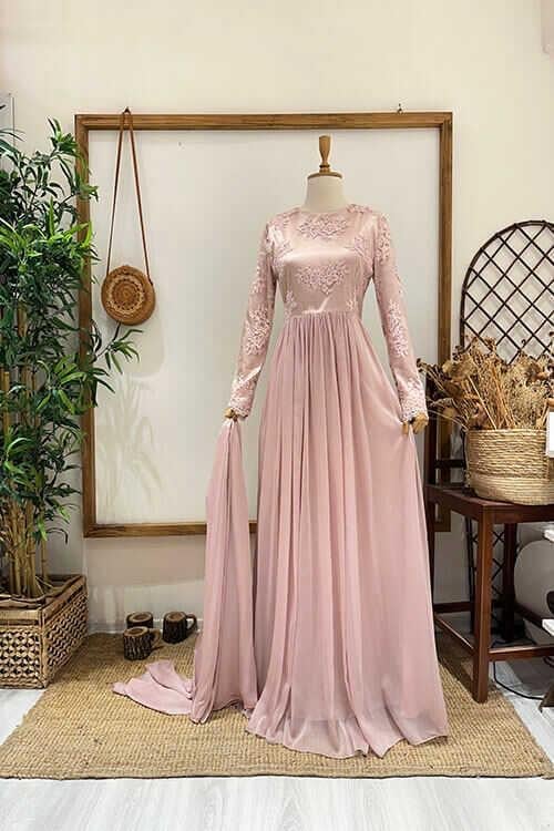 BÜZGÜLLÜ ŞİFON ELBİSE Gönül Kolat