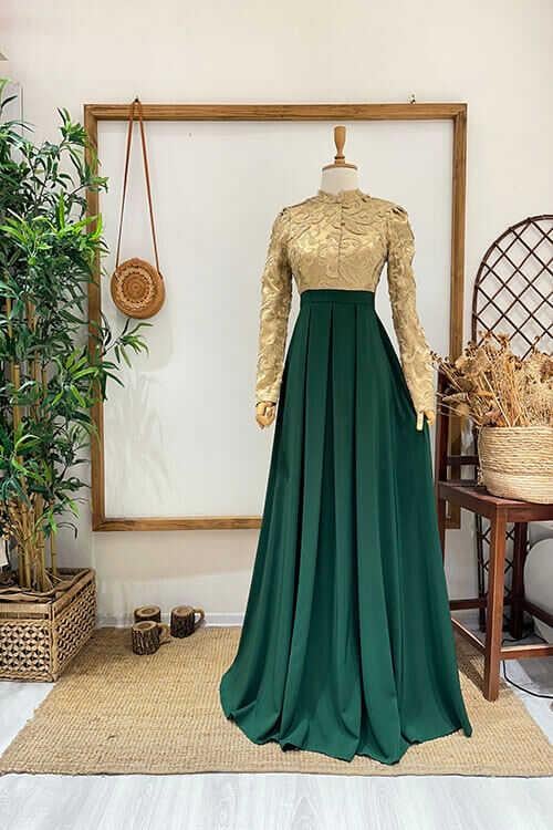 DANTEL PİLELİ ELBİSE Pınarsems