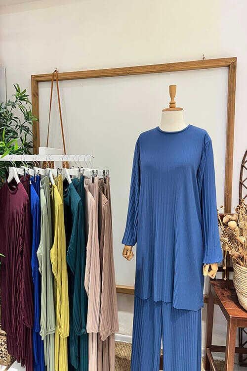 ELA DÜZ PİLİSELİ TAKIM