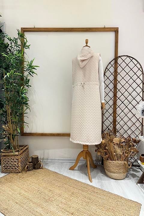 KAPİTONE YELEK Taş