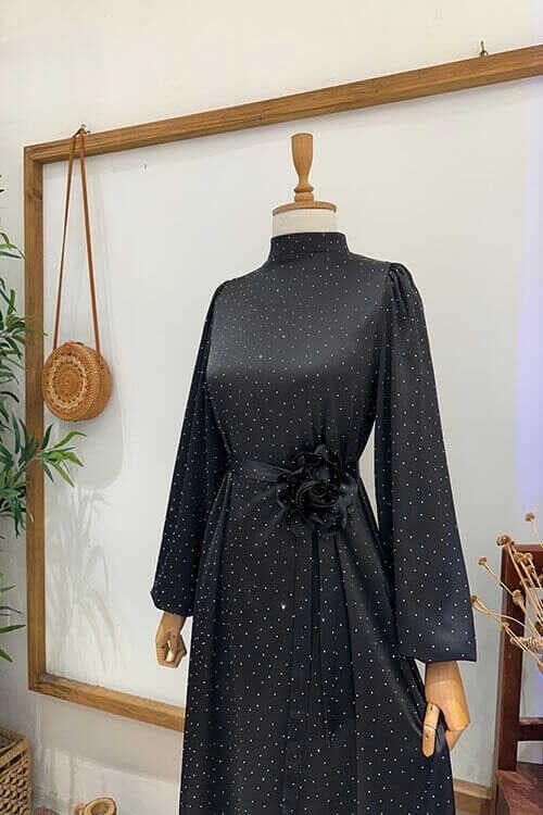 TAŞLI ÇİÇEK BROŞLU ABİYE Siyah