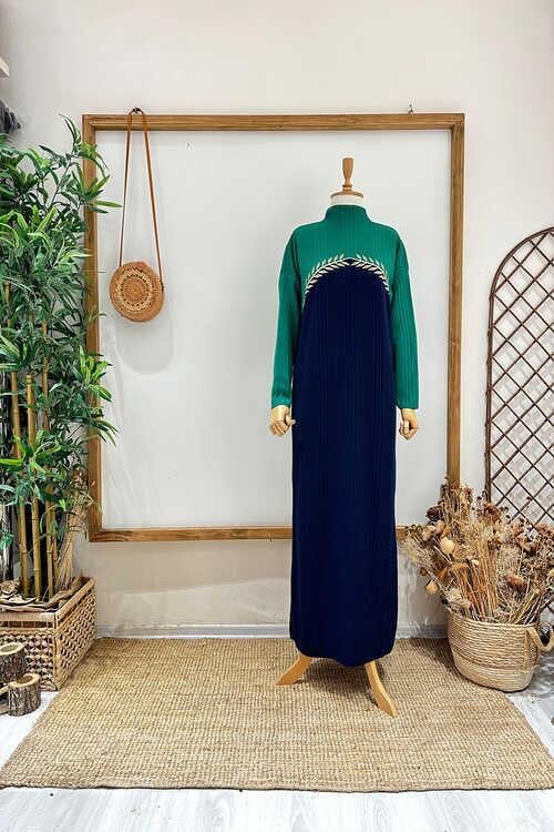 Triko Nakışlı Elbise