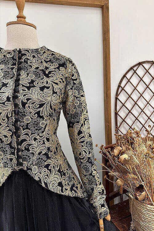 TÜL ETEKLİ TAKIM Pınarsems