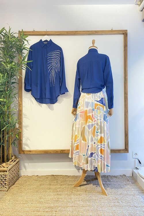 Yaprak Taşlı Gömlek