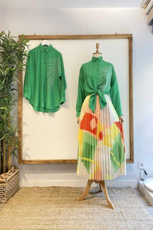 Yaprak Taşlı Gömlek