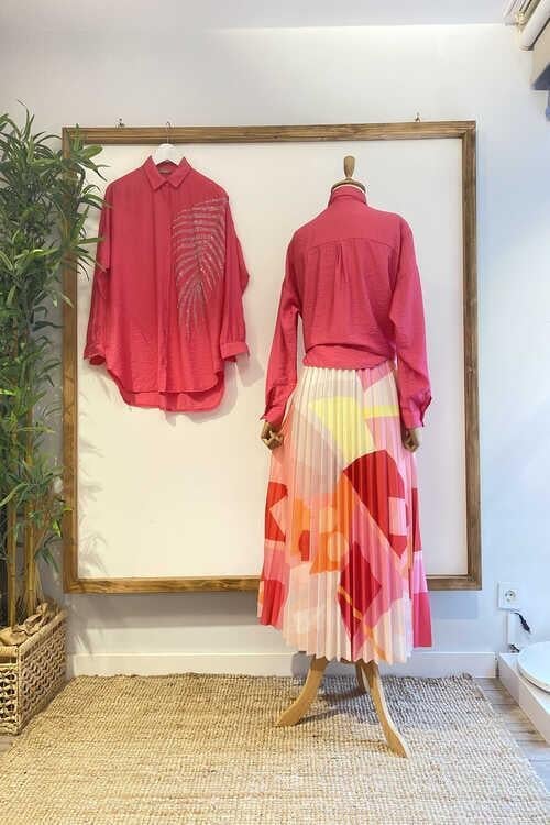 Yaprak Taşlı Gömlek