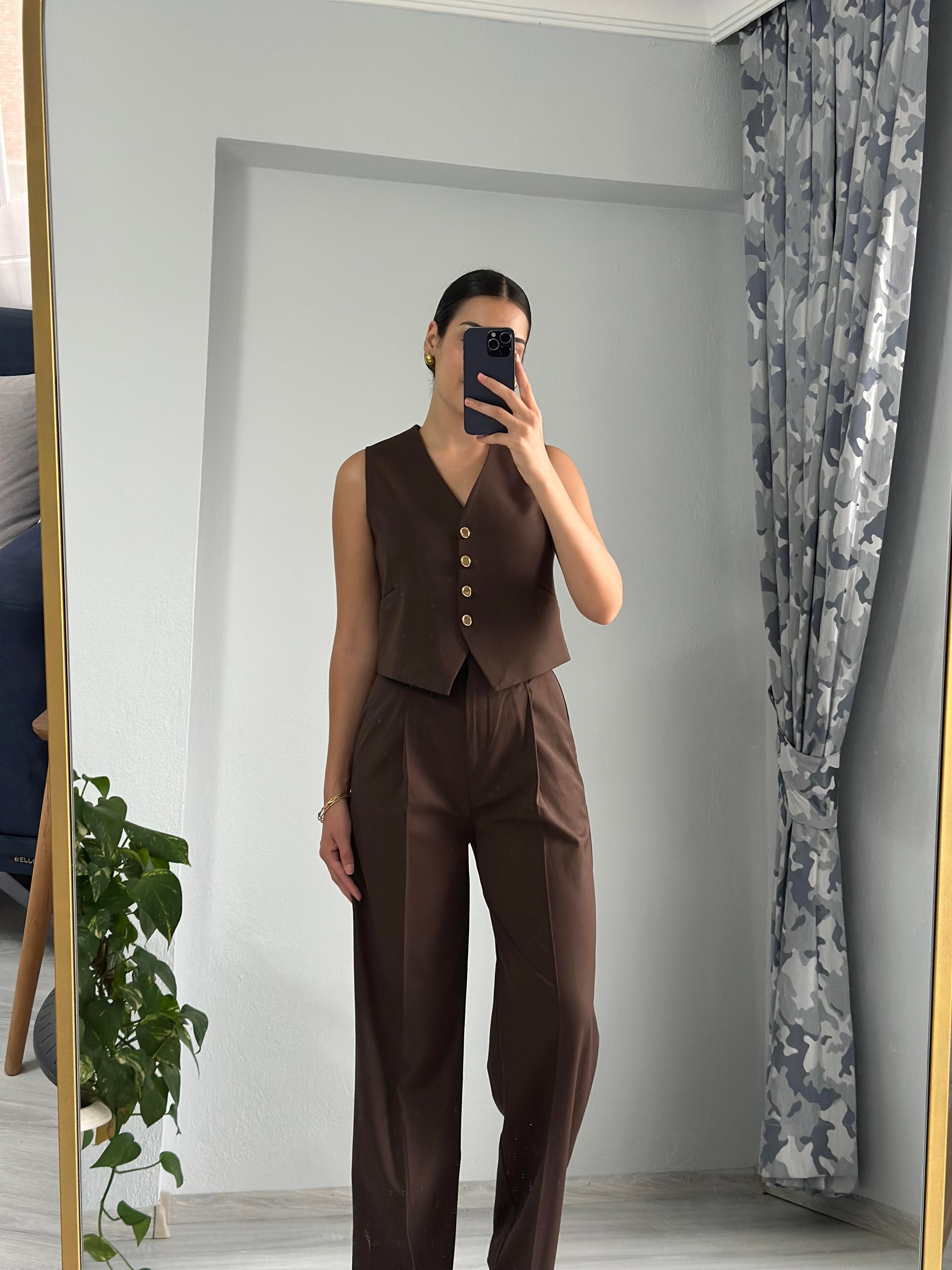 Acı Kahve Gold Düğmeli Yelek Pantolon Takım