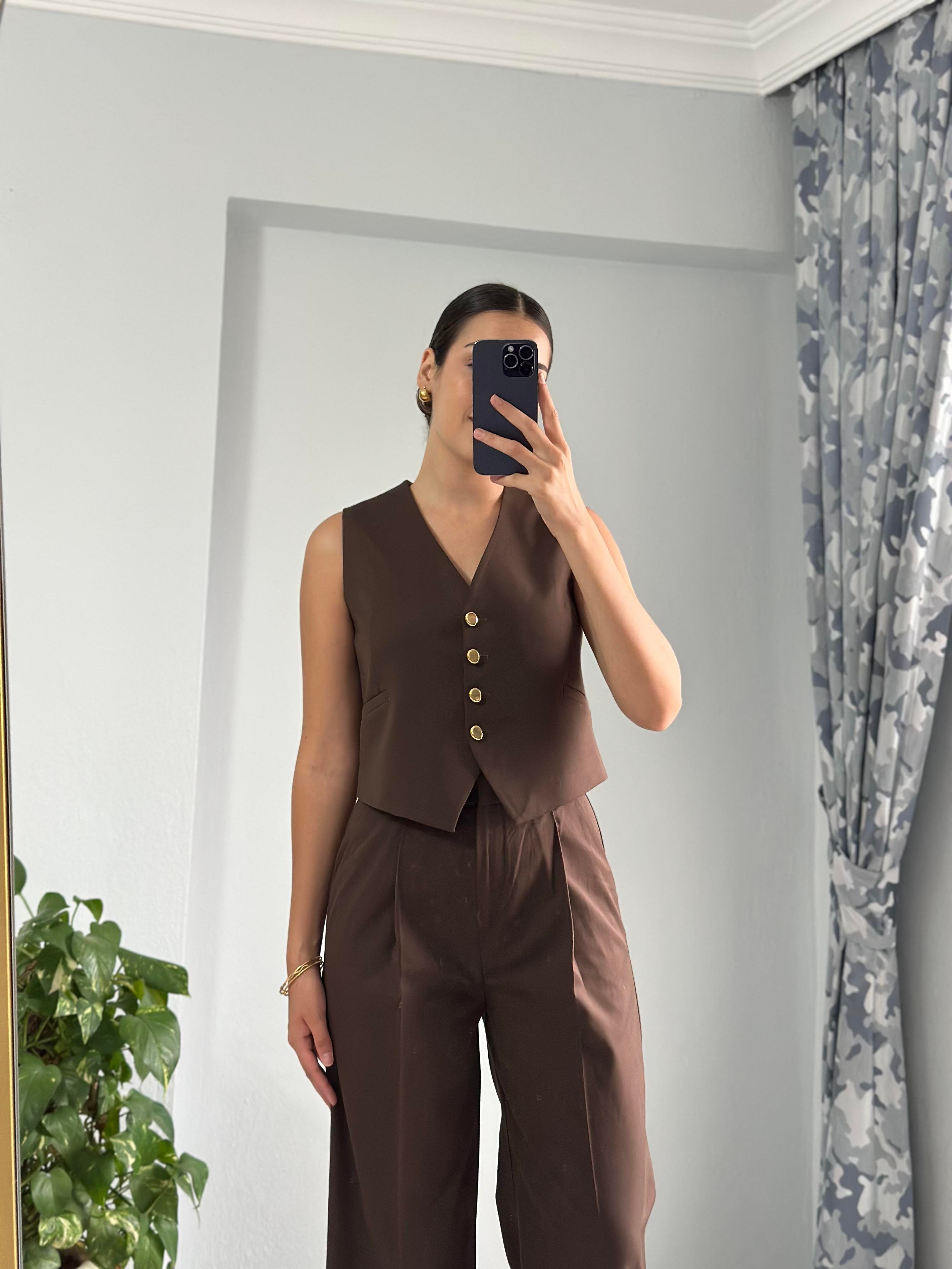 Acı Kahve Gold Düğmeli Yelek Pantolon Takım
