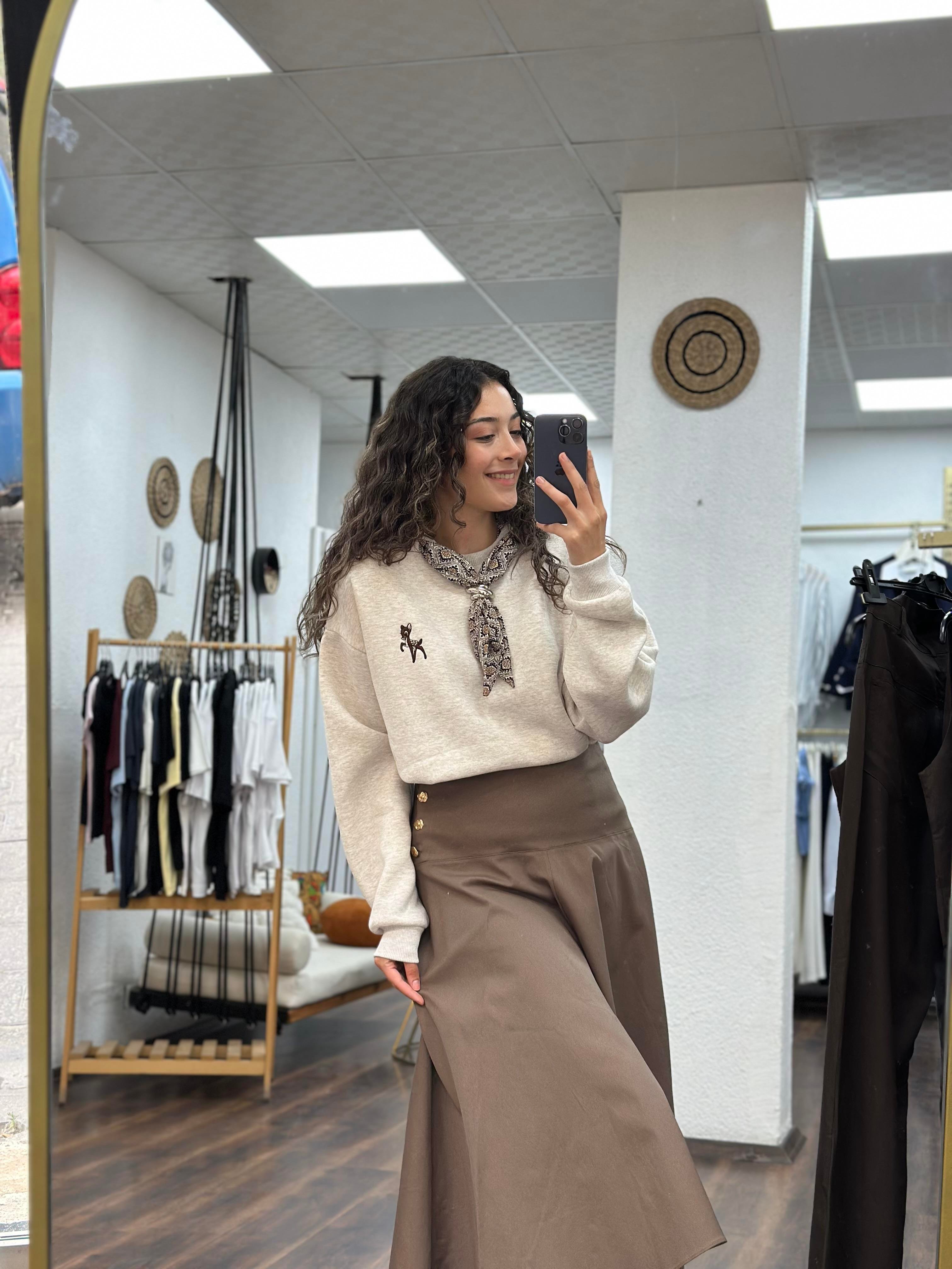 Gold Düğmeli Midi Bej Etek 