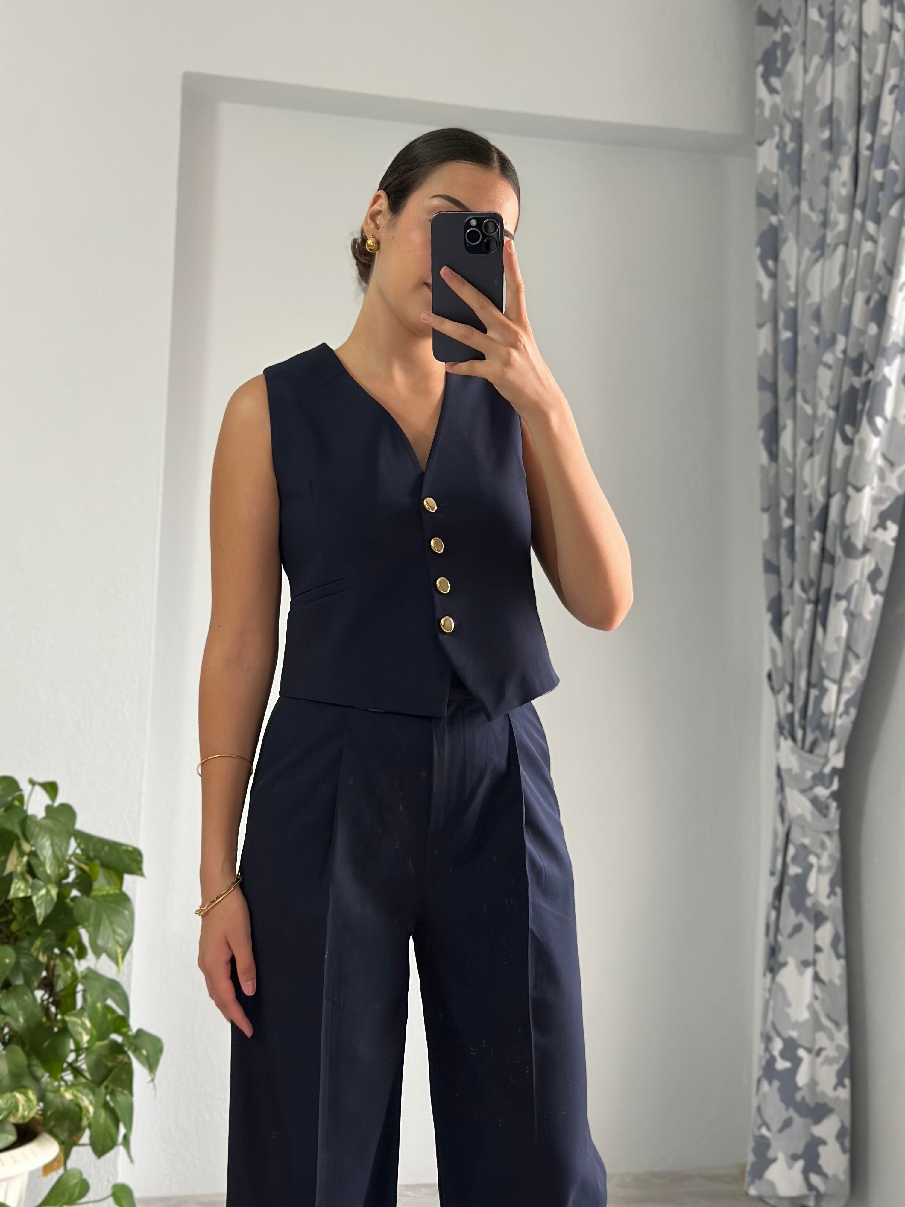 Lacivert Gold Düğmeli Yelek Pantolon Takım