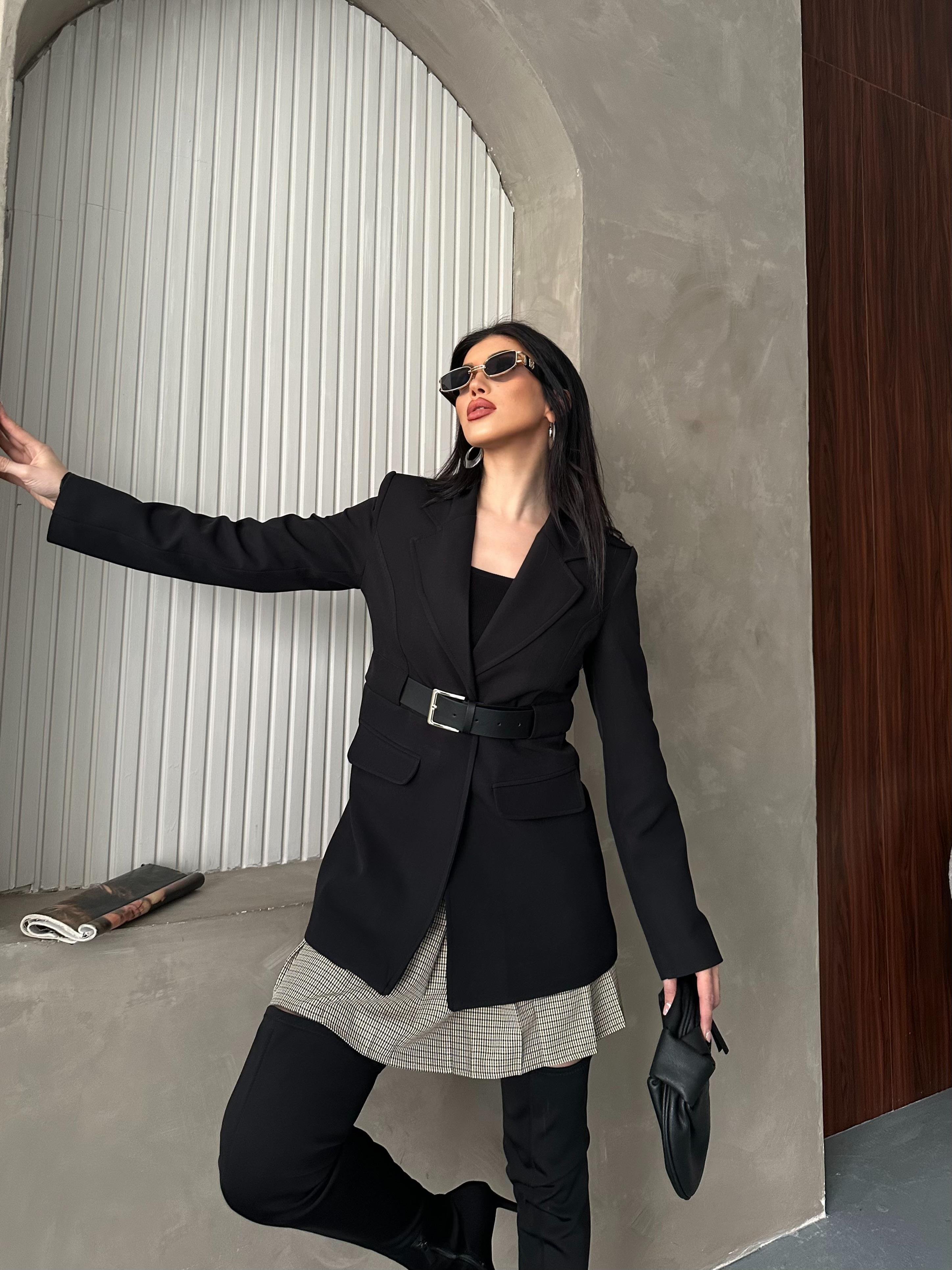 3157 siyah ceket